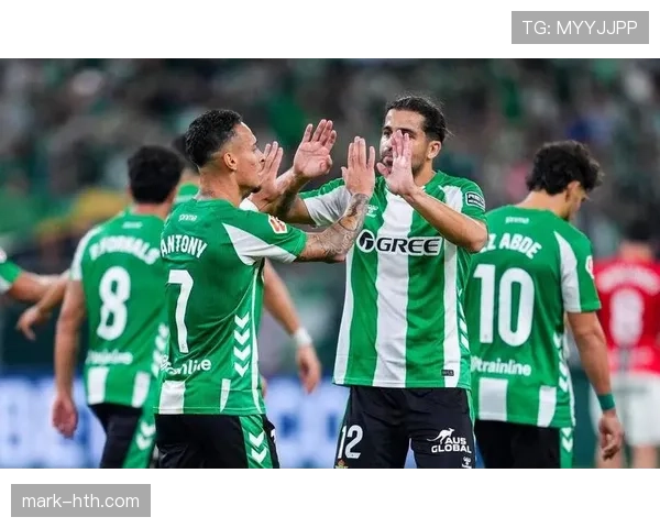 贝蒂斯主帅主打攻防平衡,球队焕发新活力引热议 贝蒂斯主帅主打攻防平衡,球队焕发新活力引热议