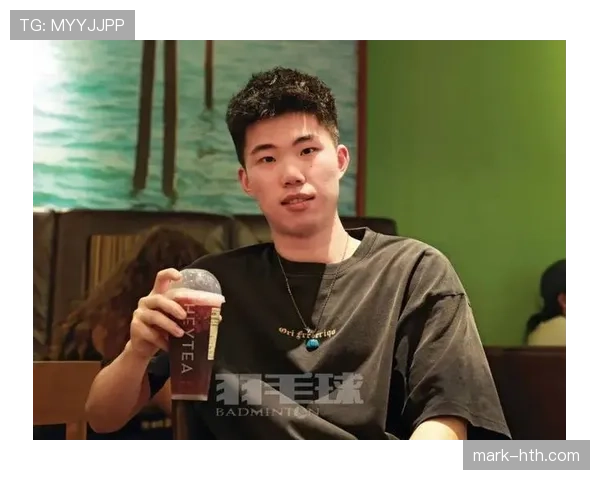 翁泓阳训练完直接去夜市吃烧烤，自律人设崩了？