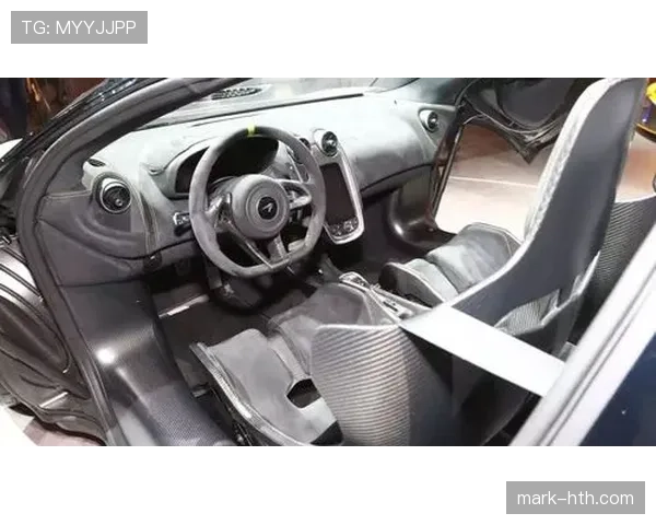 巴洛特利训练迟到被罚50万，转头就买了辆限量超跑